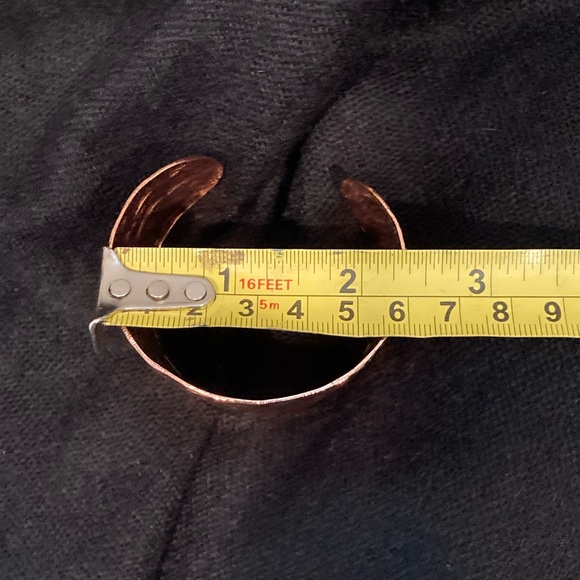 Rose Gold Cuff 🌹 - Picture 5 of 5